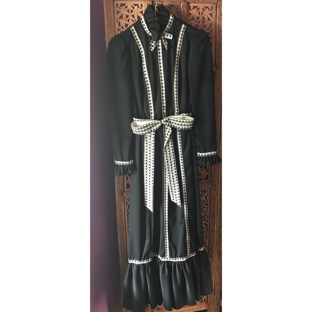 🌹AUTHENTIC VINTAGE DRESS🌹
